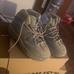 Meet your Posher, Sophia